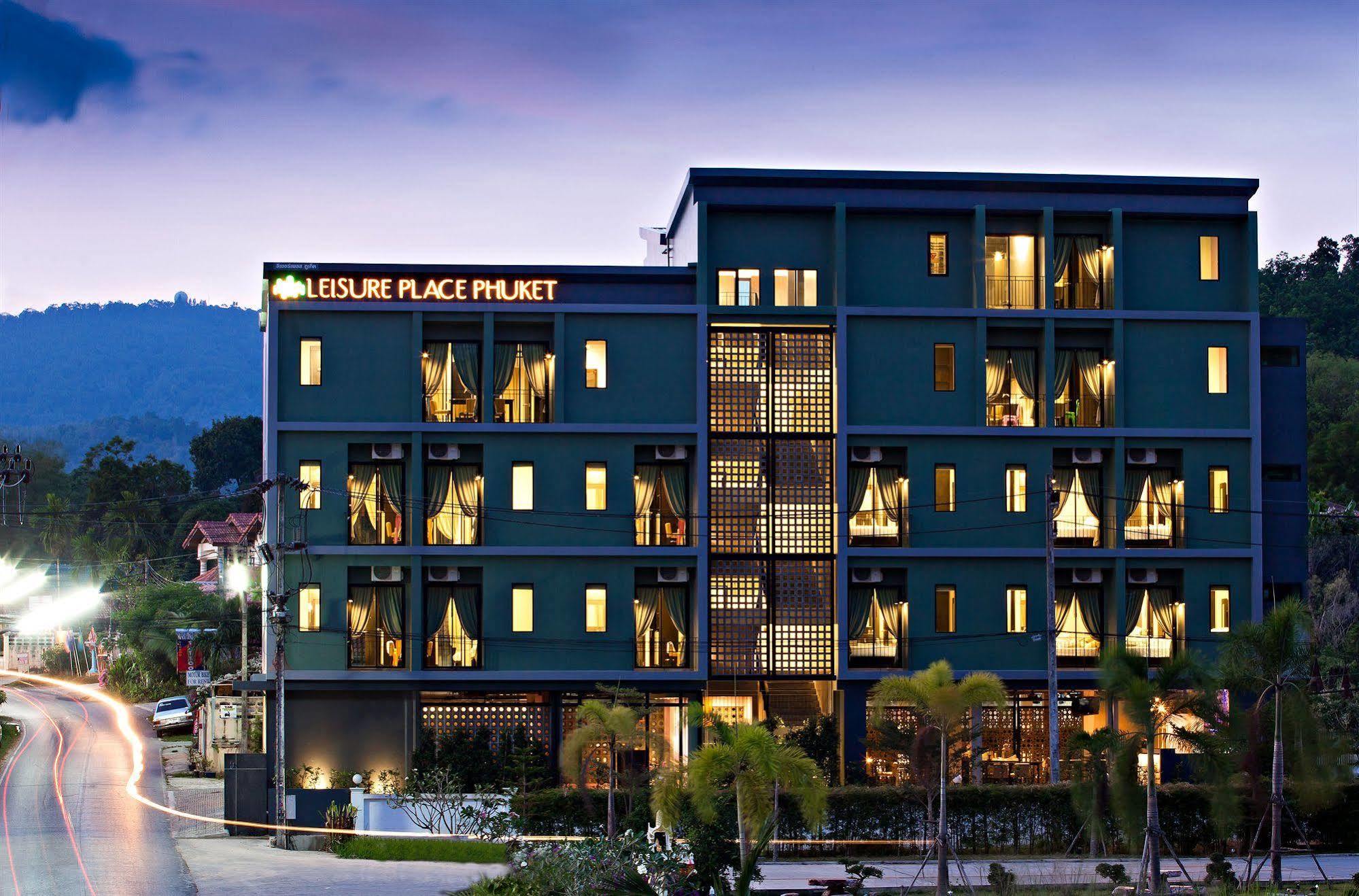 Leisure Place Phuket Chalong Buitenkant foto